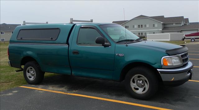 Ford F150 Sport 4WD Pickup