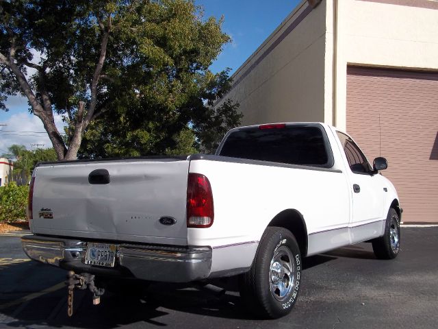 Ford F150 1998 photo 3