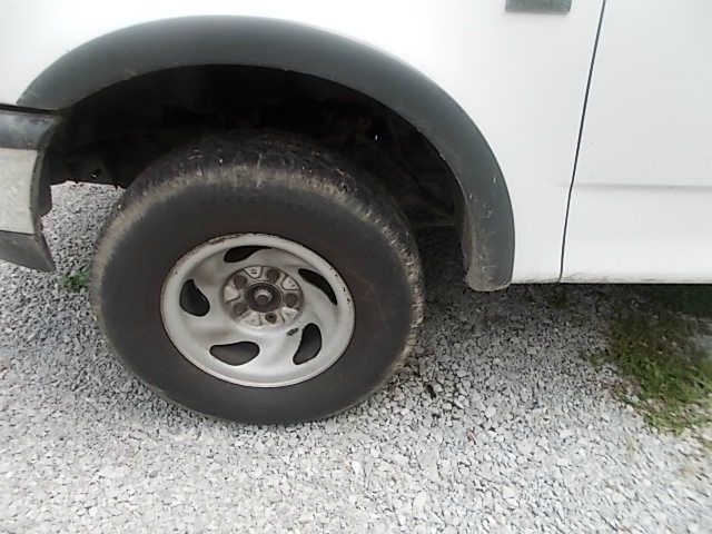 Ford F150 1998 photo 2