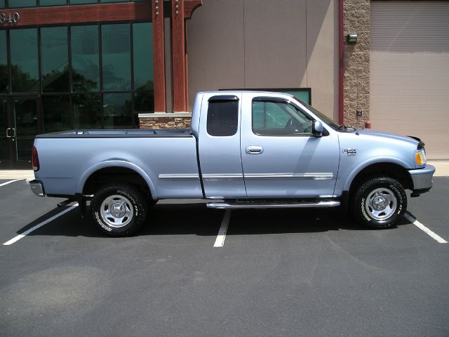 Ford F150 1998 photo 1