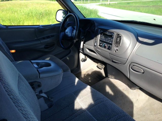 Ford F150 1998 photo 2