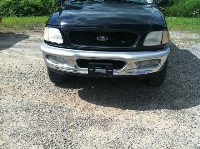 Ford F150 1998 photo 2