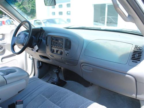 Ford F150 1998 photo 1
