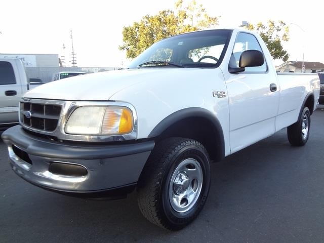 Ford F150 1998 photo 1