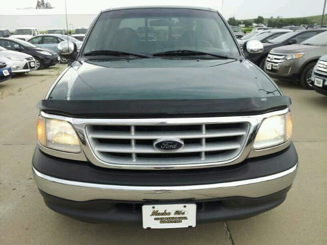 Ford F150 ESi Pickup Truck