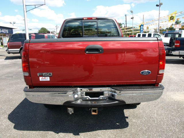 Ford F150 SLT 1 Ton Dually 4dr 35 Pickup Truck