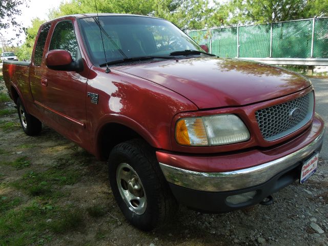 Ford F150 SLT 1 Ton Dually 4dr 35 Pickup Truck