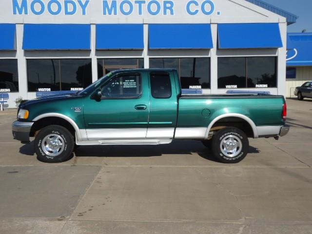 Ford F150 1999 photo 1