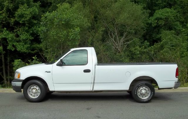 Ford F150 1999 photo 1