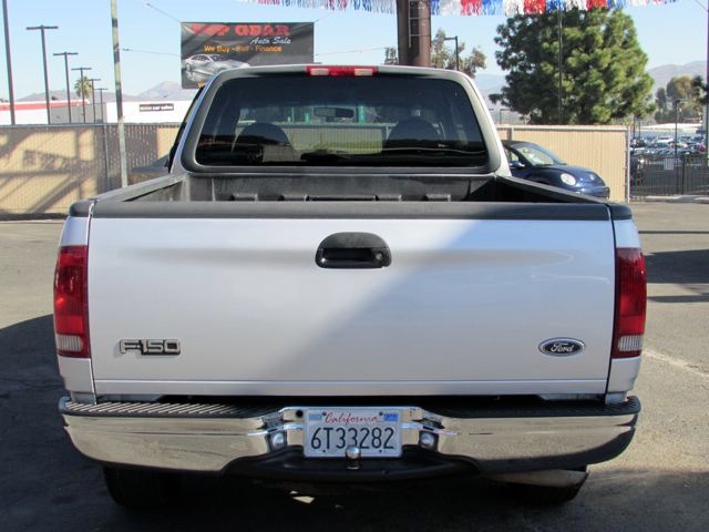 Ford F150 2000 photo 2