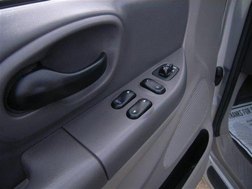 Ford F150 2000 photo 1