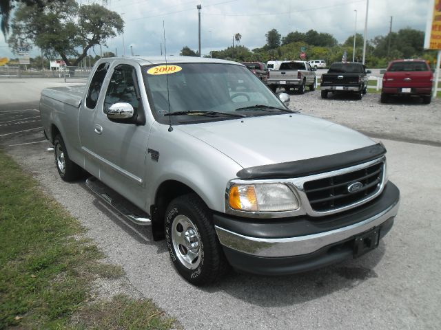 Ford F150 2000 photo 2