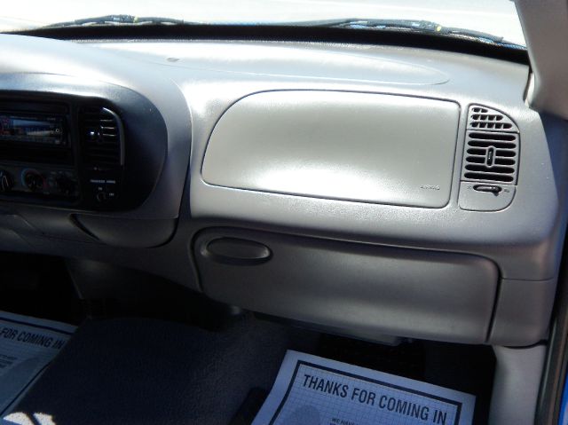 Ford F150 2000 photo 16