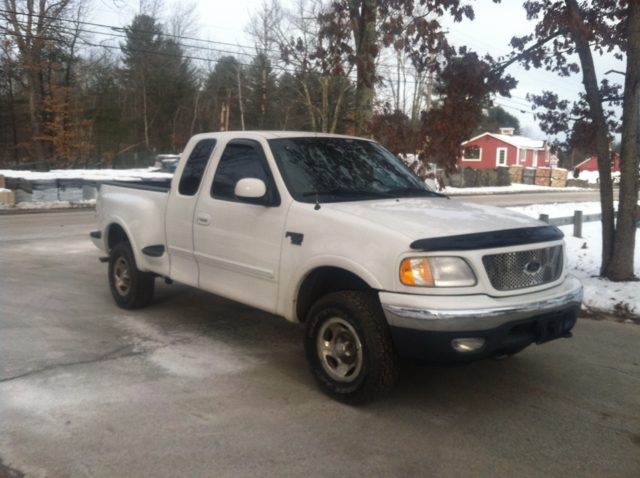 Ford F150 2000 photo 2