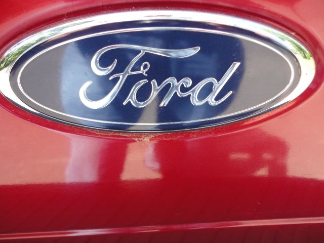 Ford F150 2000 photo 2