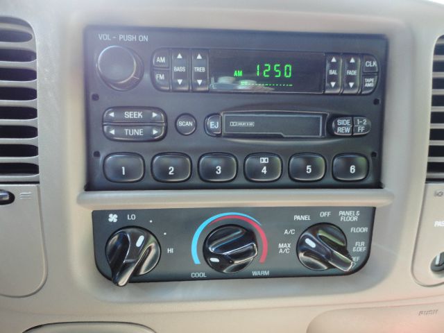 Ford F150 2000 photo 25