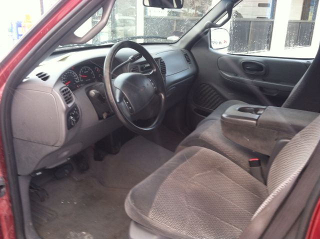 Ford F150 2000 photo 2