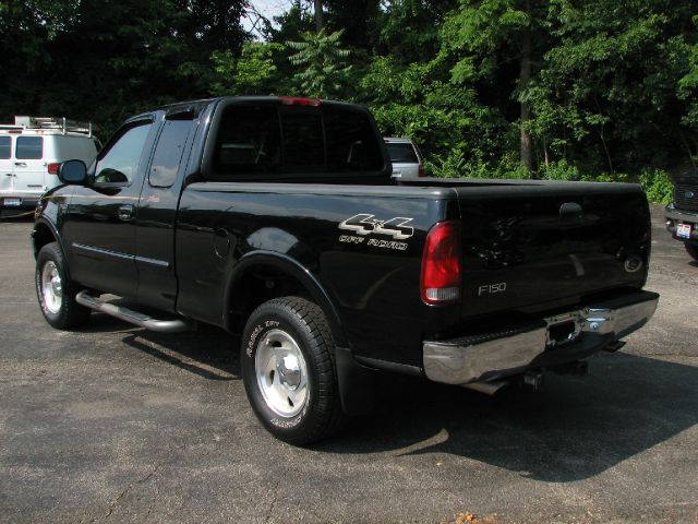 Ford F150 2000 photo 2