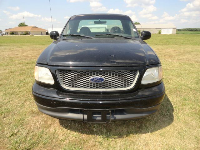 Ford F150 2000 photo 2