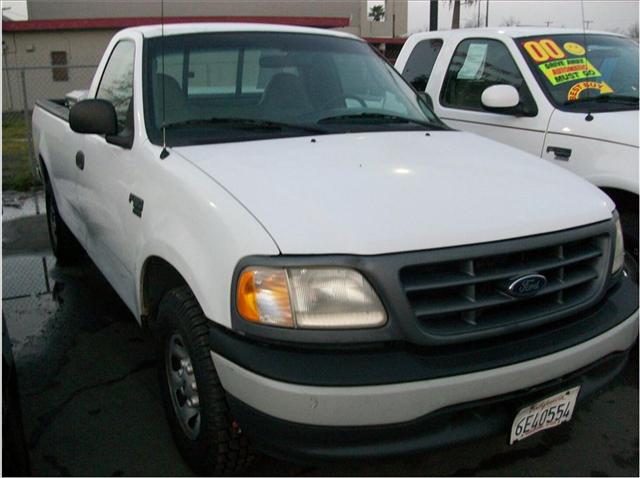 Ford F150 2000 photo 2