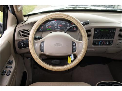 Ford F150 2000 photo 2