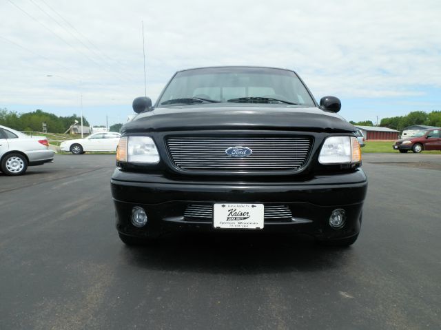 Ford F150 2000 photo 2