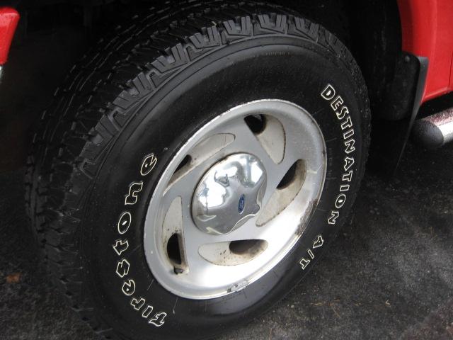 Ford F150 2000 photo 2