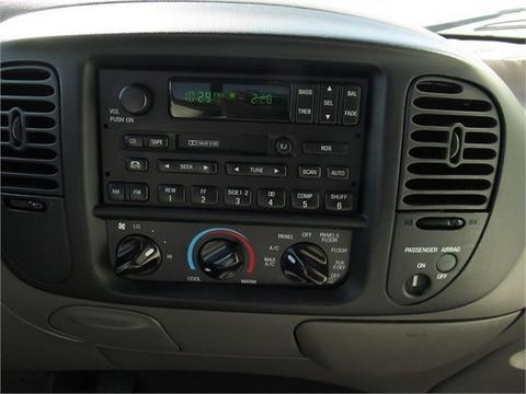 Ford F150 2000 photo 1