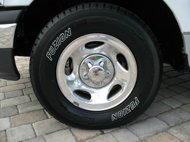 Ford F150 2000 photo 1