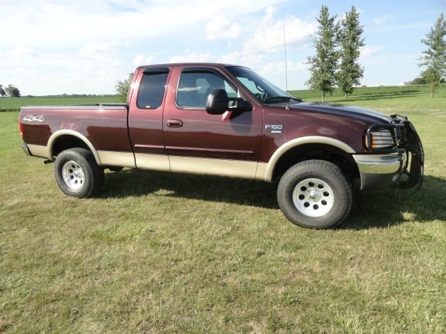 Ford F150 SLT 1 Ton Dually 4dr 35 Pickup Truck