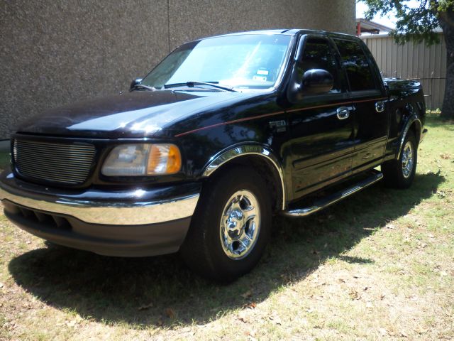 Ford F150 2001 photo 2