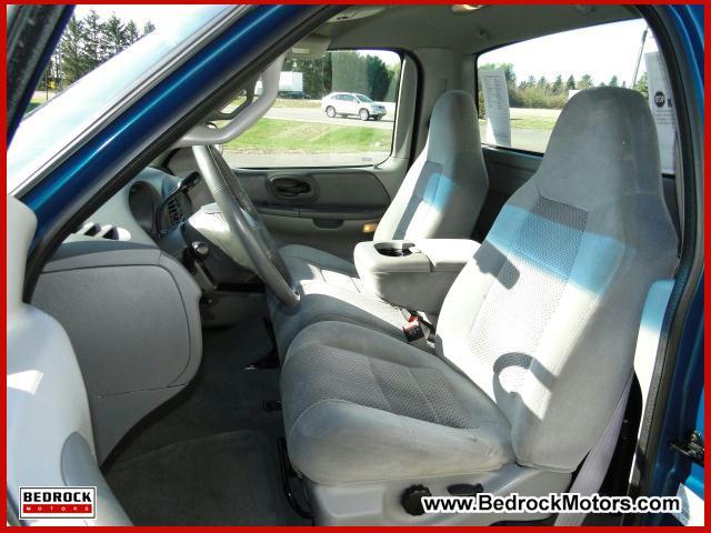Ford F150 2001 photo 4
