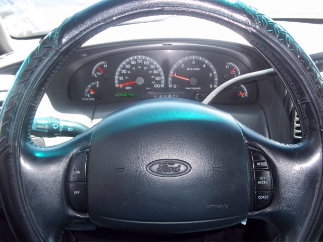 Ford F150 2001 photo 13
