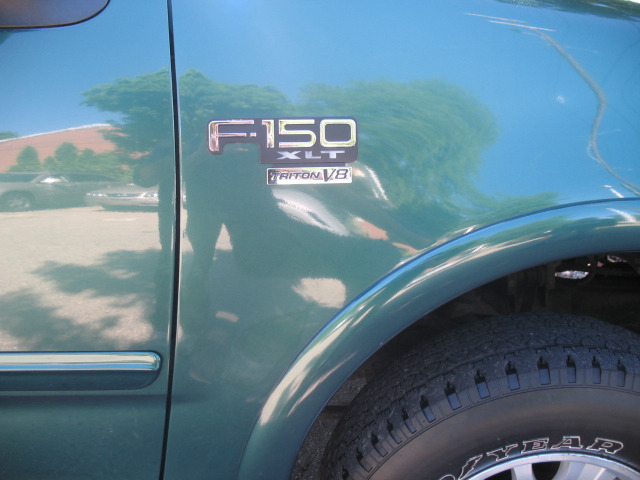 Ford F150 2500 SL Pickup Truck