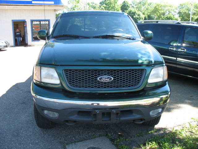 Ford F150 2001 photo 1