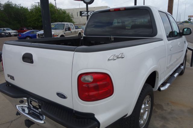 Ford F150 2500 SL Crew Cab Pickup
