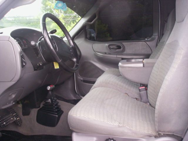 Ford F150 2001 photo 1