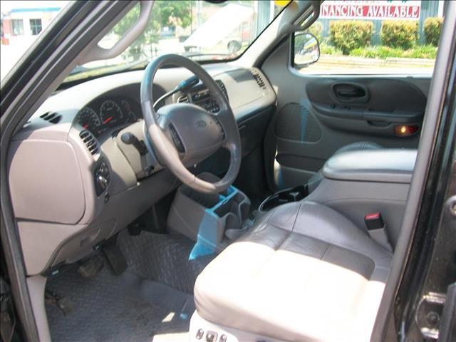 Ford F150 2001 photo 1