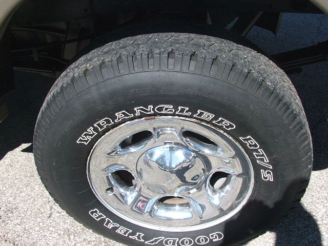 Ford F150 2001 photo 2