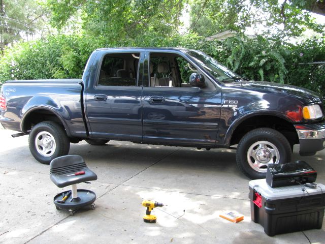 Ford F150 2001 photo 1