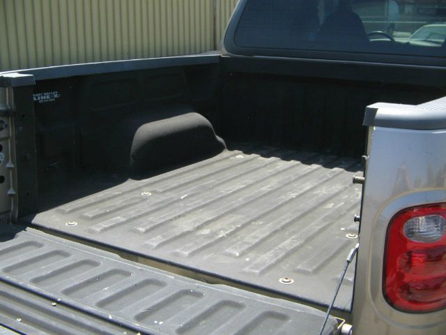 Ford F150 XLT Supercrew Short Bed 2WD Pickup Truck