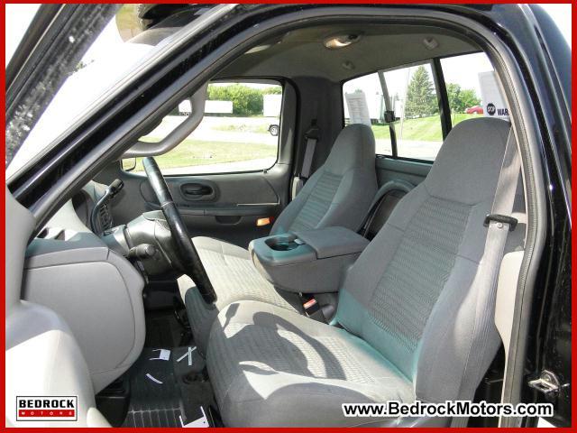 Ford F150 2001 photo 4