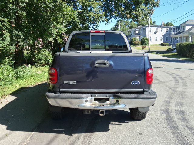 Ford F150 2001 photo 2