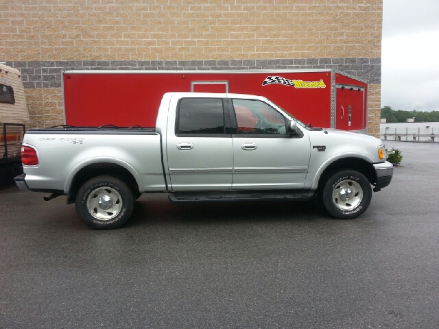 Ford F150 2001 photo 1