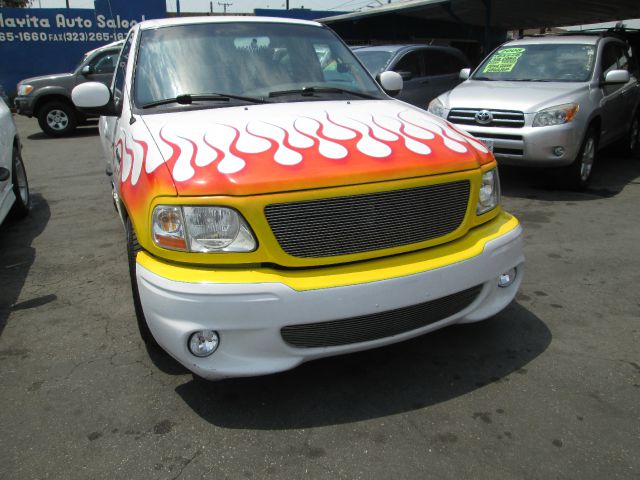 Ford F150 2001 photo 2