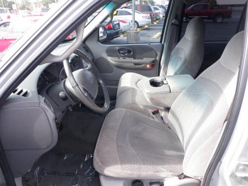 Ford F150 2001 photo 1