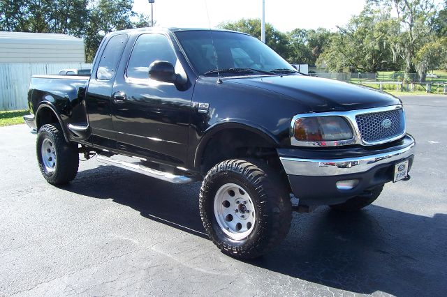 Ford F150 2001 photo 1