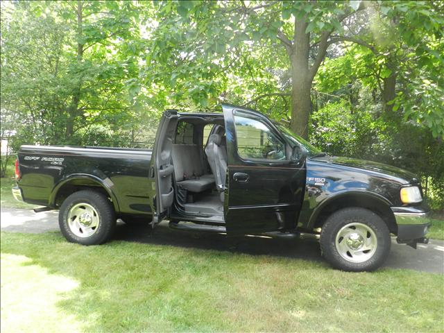 Ford F150 2001 photo 2