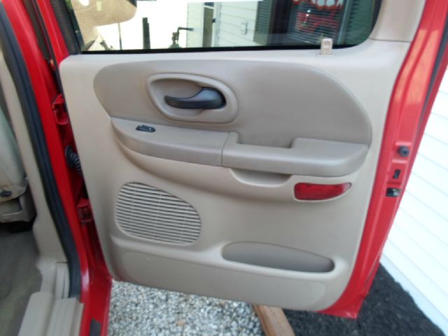 Ford F150 2001 photo 3