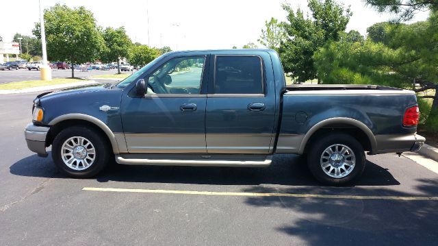 Ford F150 2001 photo 1